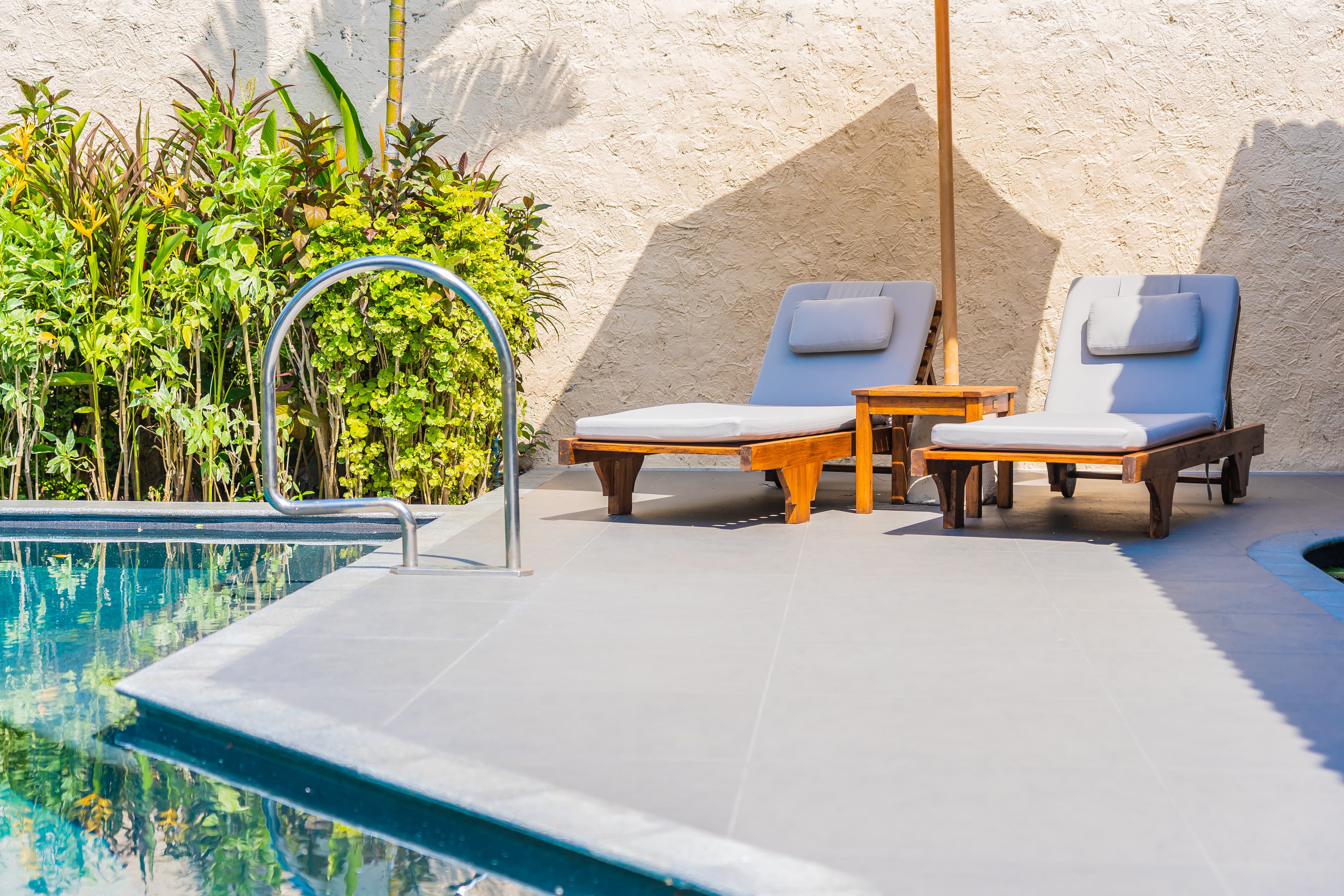 Premium landscaped outdoor space