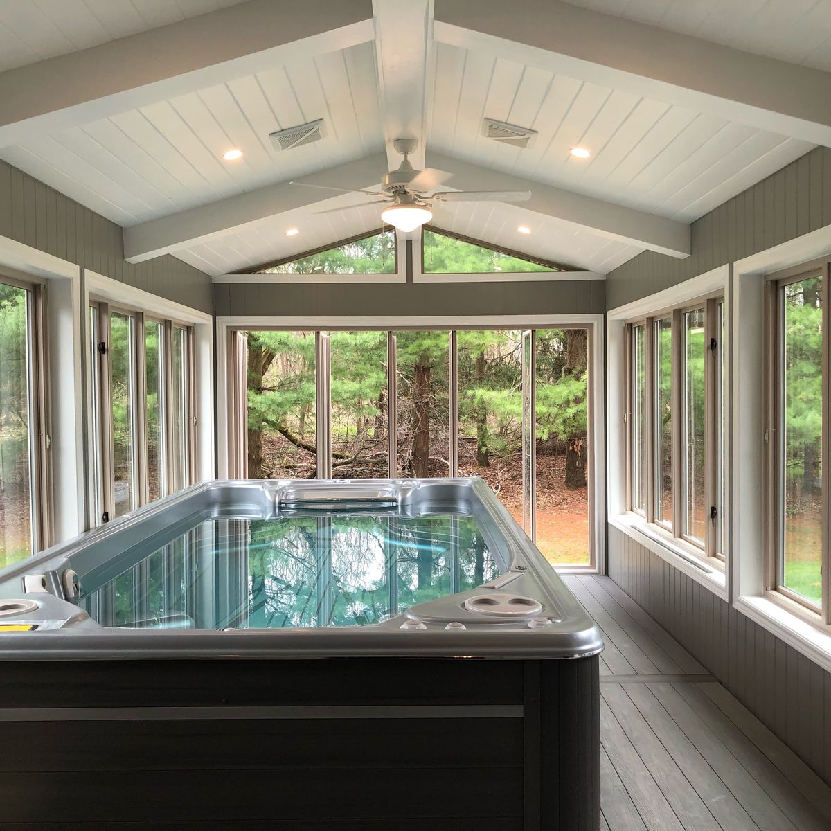 Solarium Swim Spa